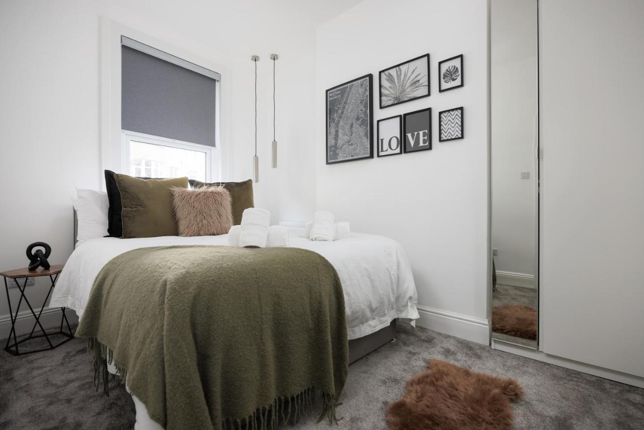 The Getaway! 3 Bed House - Plymouth - Sleeps 7 - Free Parking - Habita Property Екстериор снимка
